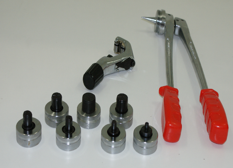 CT-100A- Lever Tube Expanding Tool Kit 3/8"-1 1/8"