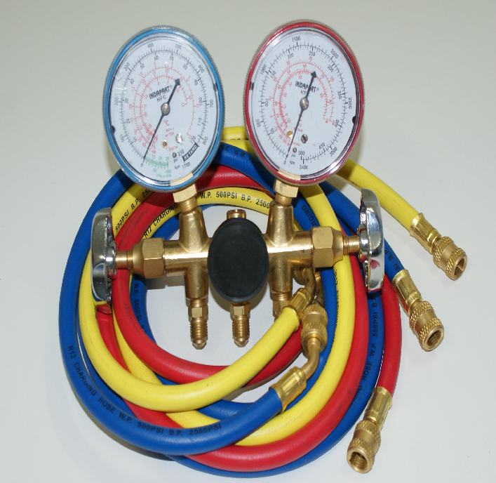 Manifold Set R22/R134a/R404 Includes 3x60" Hoses (1/4" SAE)