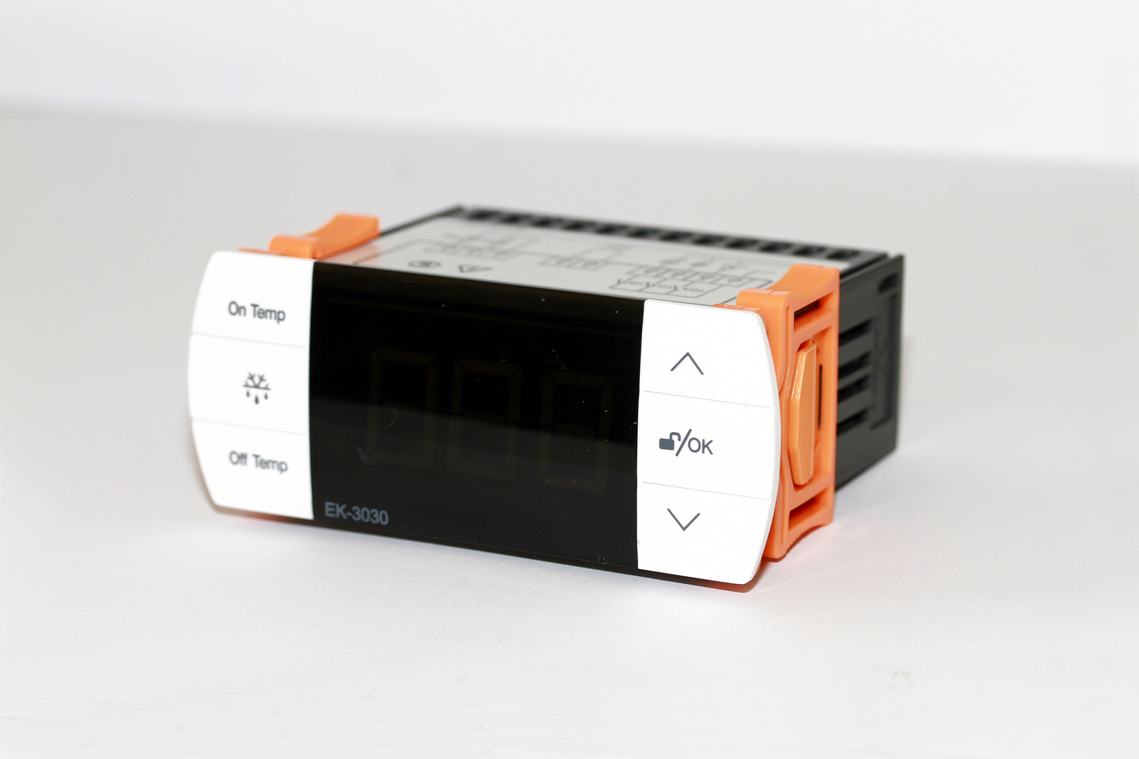 Temperature Controller 3*10A Relay 220V (EK3030)